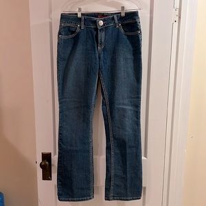 Wranglers. 9/10 x 32